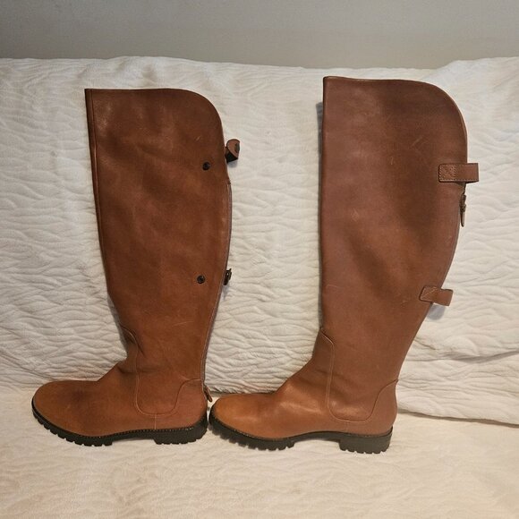 Boots - Picture 4 of 4